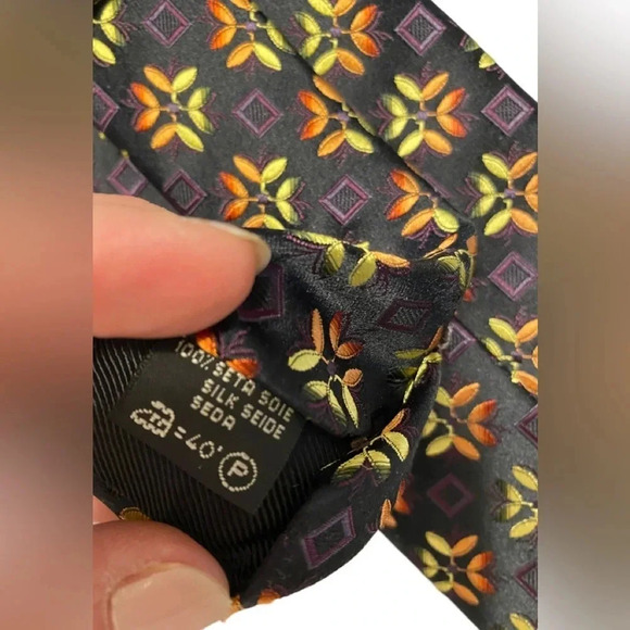 Ermenegildo Zegna Silk Tie - Picture 5 of 5